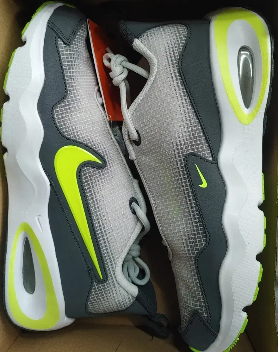 thumbnail-9